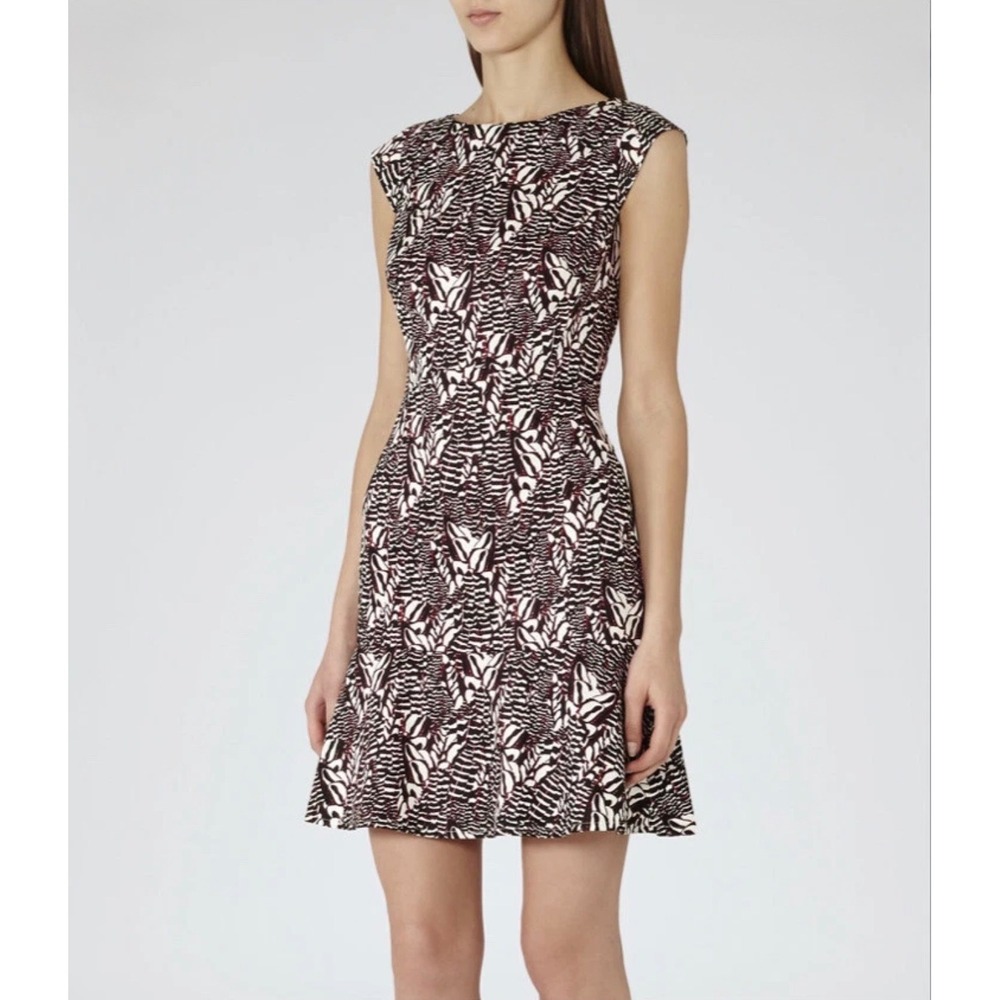 Reiss Alto Women Abstract Feather Print Fit & Flare Dress Black White Burgundy 4